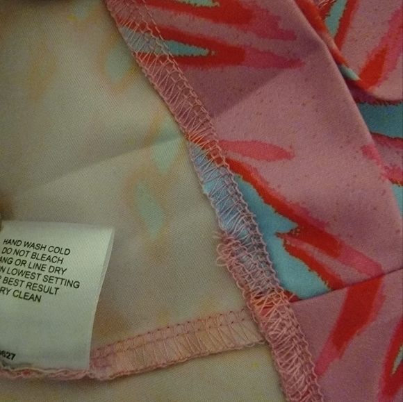 ROMEO & JULIET Pink Red Palm Print Midi Circle Skirt Sz M - Picture 8 of 8